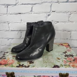 Stuart Weitzman Black Leather Heeled Ankle Boots